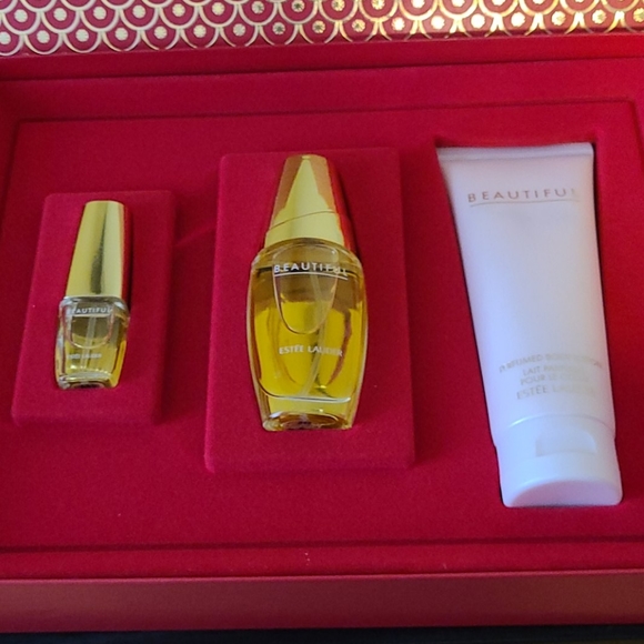 Ladies Estee Lauder gift set (nwot) - Picture 4 of 4